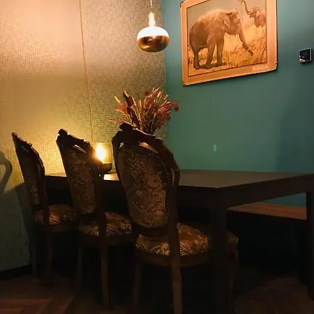 Zoek De Grens Op! Apartamento Barenfleer